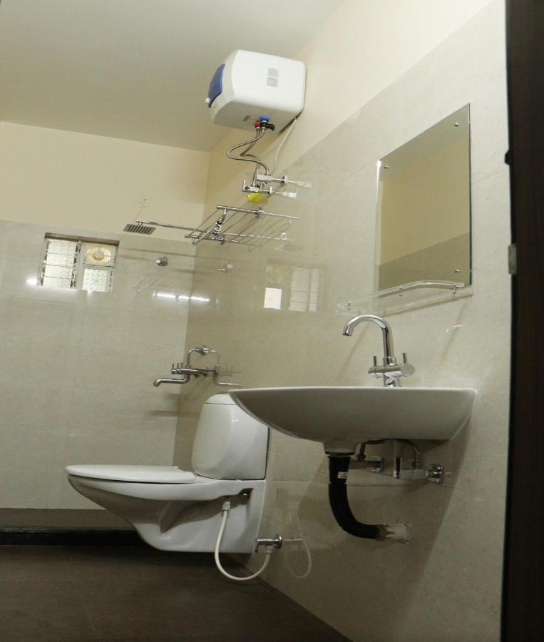 Radharani Apartment Kalkuta Zewnętrze zdjęcie